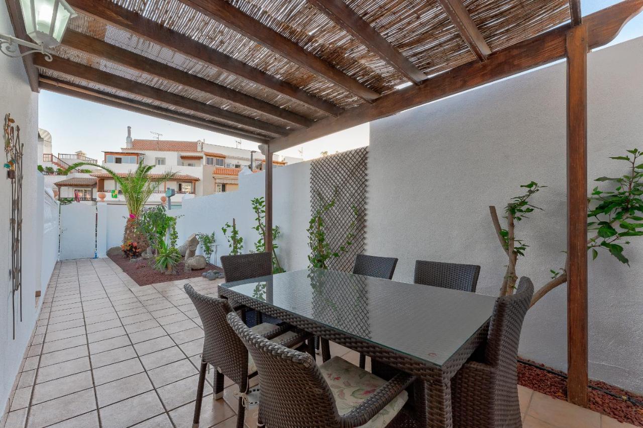 Marvelous holiday home - villa La Caleta Costa Adeje  Esterno foto
